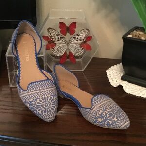 Restricted-Blue and Beige Raffia Patterned D’Orsay Flats